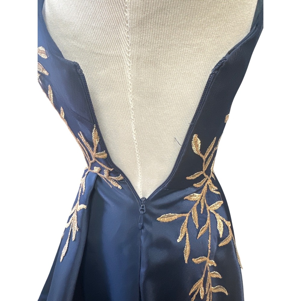 Say Yes to the Prom Navy Blue Gold Embroidered High-Low Gown Dress Size 0 - Picture 6 of 8